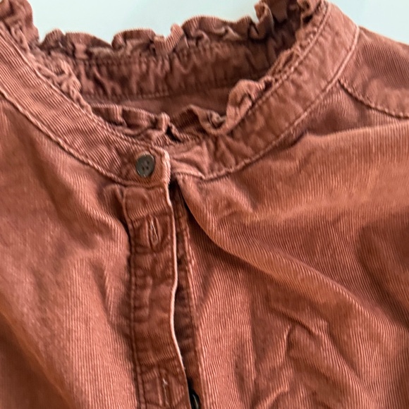 GAP Ruffled Brown Blouse - Picture 3 of 5